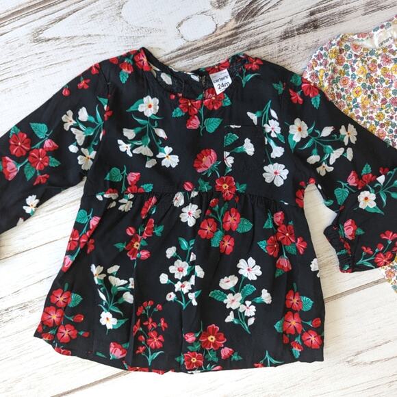 Carter's 24M 3 piece bundle, top and onsies - Picture 3 of 4